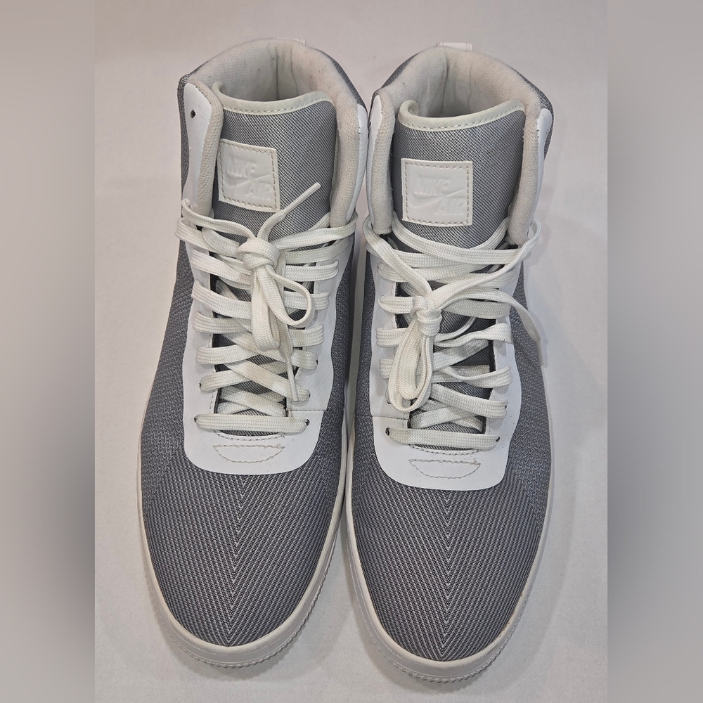 Nike Men's Gray High-Top Sneakers